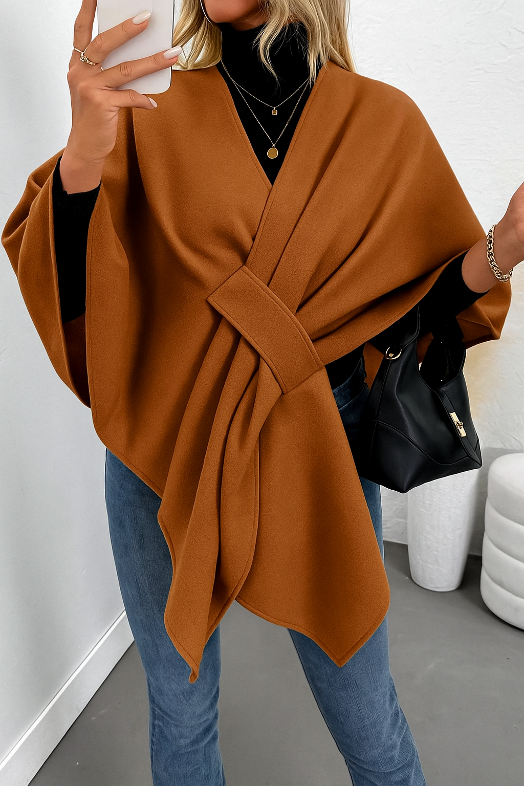 LUNA - Mantella Elegante