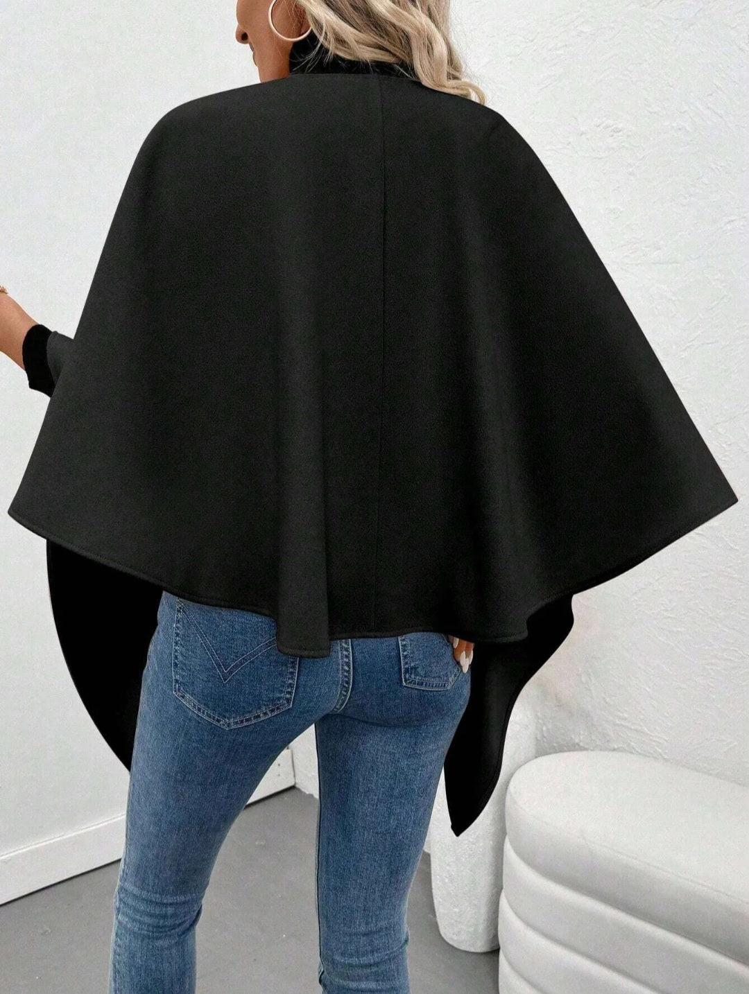 LUNA - Mantella Elegante